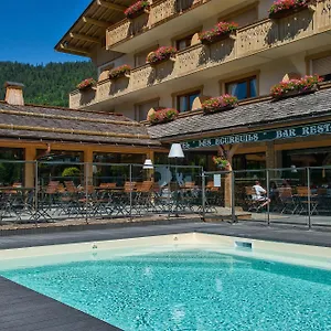 Hotel-chalet Les Ecureuils Restaurant, Piscine, Jardin Garage Hotel